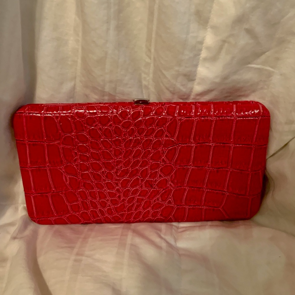 Red Wallet